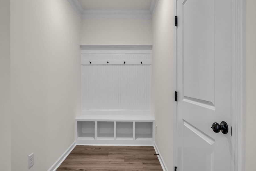 Spacious, unfurnished interior of a new home in Hampshire Hills, Columbia (Image 28).