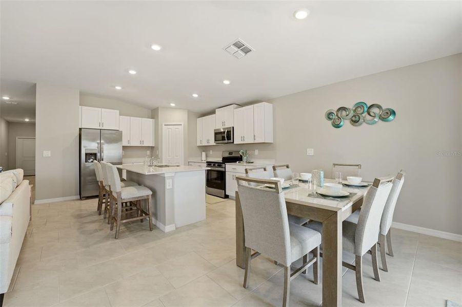 Furnished interior view inside a new home in Rotonda Lakes, Rotonda West (Image 33). Furnished interior view inside a new home in Rotonda Lakes, Rotonda West (Image 33).