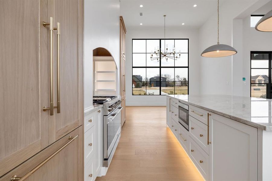 Furnished interior view inside a new home in , Gunter (Image 29). Furnished interior view inside a new home in , Gunter (Image 29).