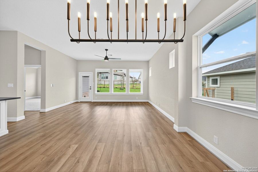 Spacious, unfurnished interior of a new home in The Crossvine 45’, Schertz (Image 17).