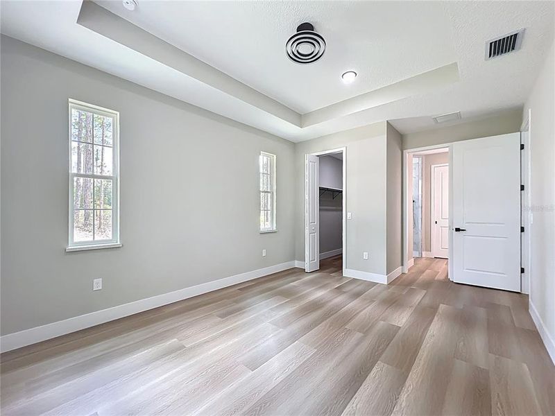 Spacious, unfurnished interior of a new home in , Citrus Springs (Image 26).