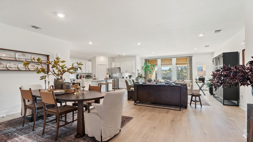 Furnished interior view inside a new home in Riverview, Georgetown (Image 17).