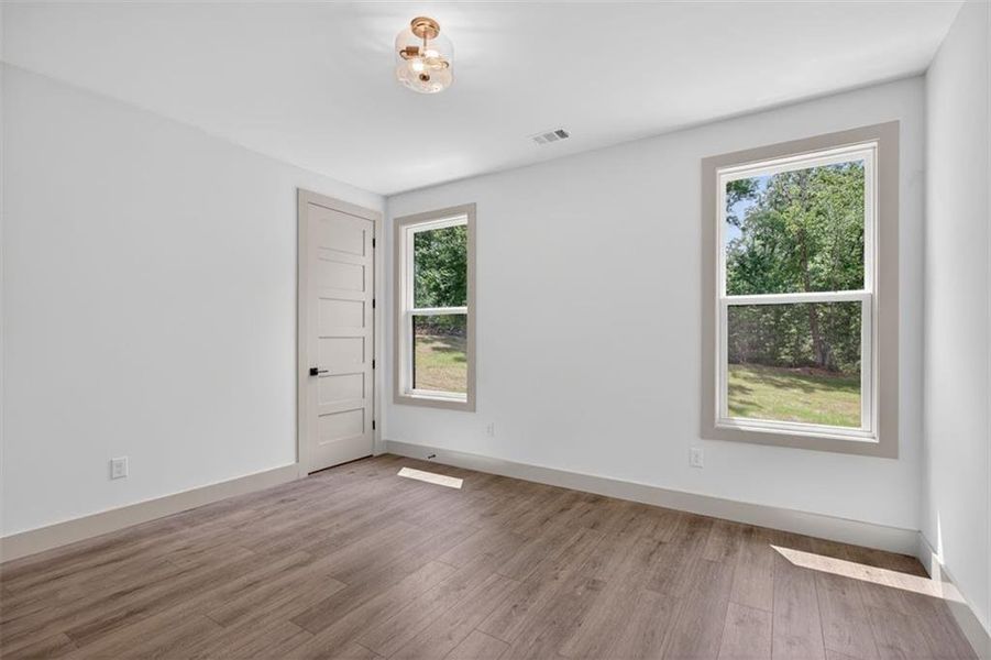 Spacious, unfurnished interior of a new home in , Bremen (Image 29).