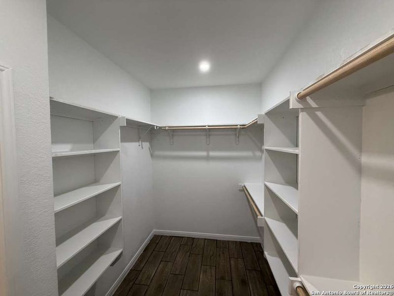 Image 53 of a home in .