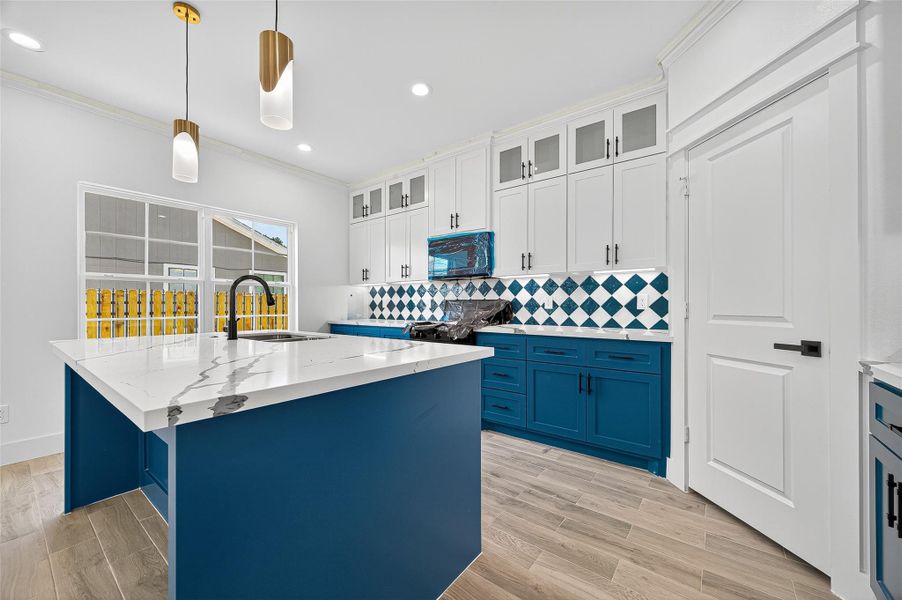 Furnished interior view inside a new home in , Houston (Image 5). Furnished interior view inside a new home in , Houston (Image 5).