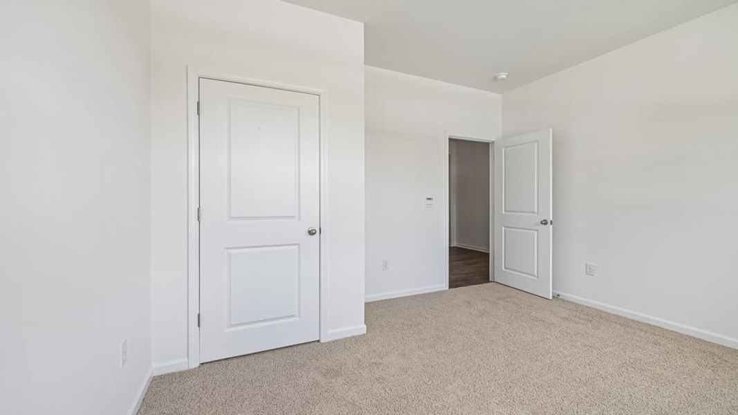 Representative unfurnished interior of a home built from the Aberdeen by D.R. Horton in The Villas at Laurel Oaks, Sanford (Image 24). Representative unfurnished interior of a home built from the Aberdeen by D.R. Horton in The Villas at Laurel Oaks, Sanford (Image 24).