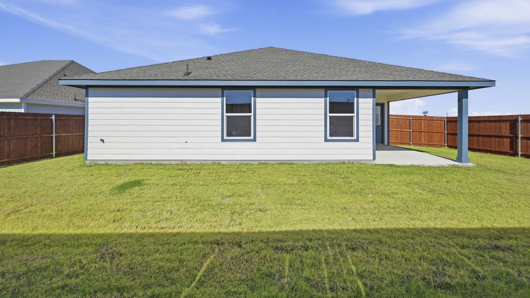 Representative exterior details of a home built from the Learjet by D.R. Horton in Windrose, Pilot Point (Image 4).