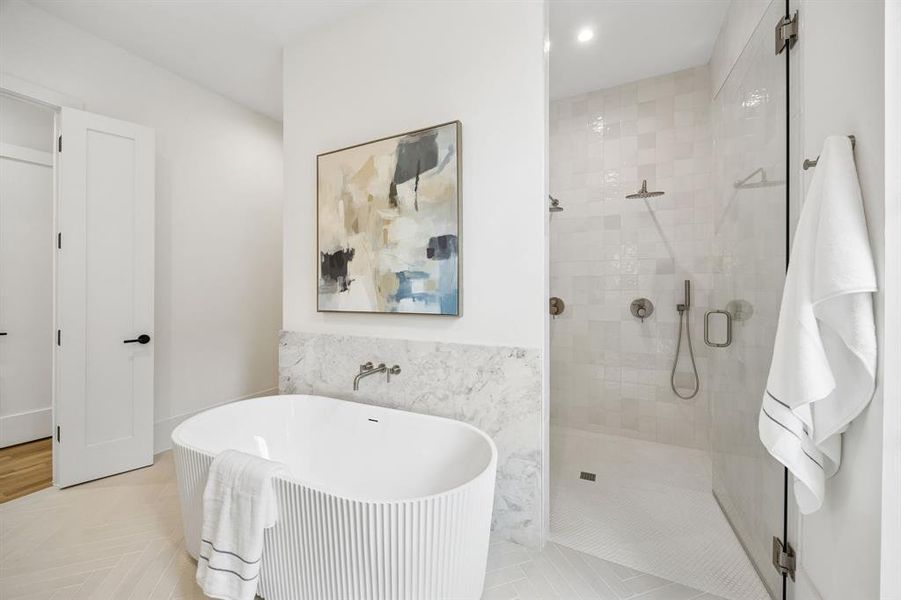 Furnished interior view inside a new home in , Dallas (Image 10).