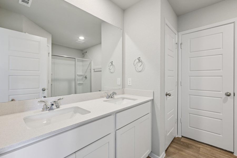 Furnished interior view inside a new home in Hymeadow, Maxwell (Image 9).