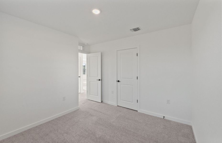 Spacious, unfurnished interior of a new home in Woodside, Georgetown (Image 49).