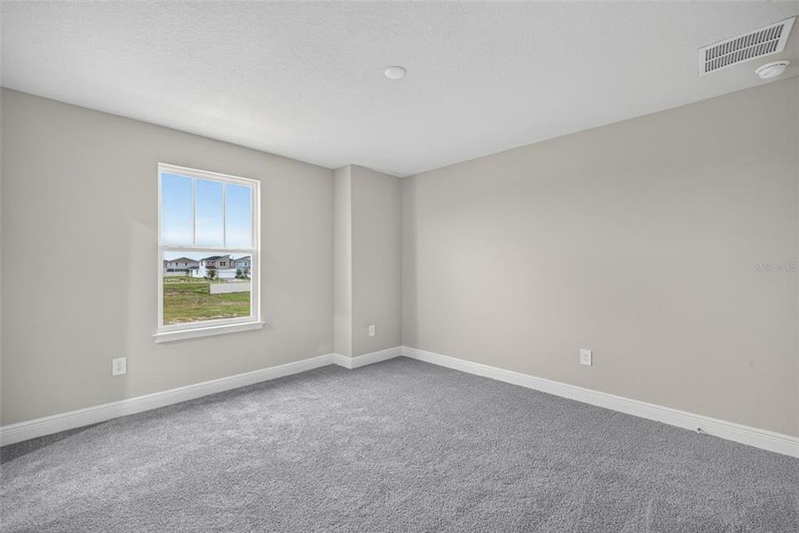 Spacious, unfurnished interior of a new home in Crosswind Ranch, Parrish (Image 23). Spacious, unfurnished interior of a new home in Crosswind Ranch, Parrish (Image 23).