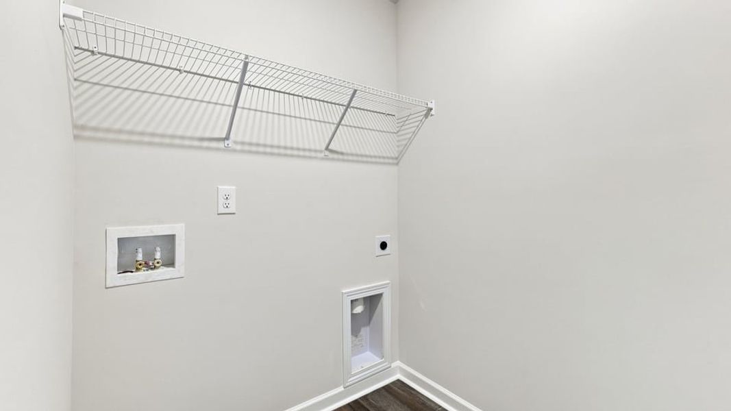 Spacious, unfurnished interior of a new home in Tyger Pines, Moore (Image 34).