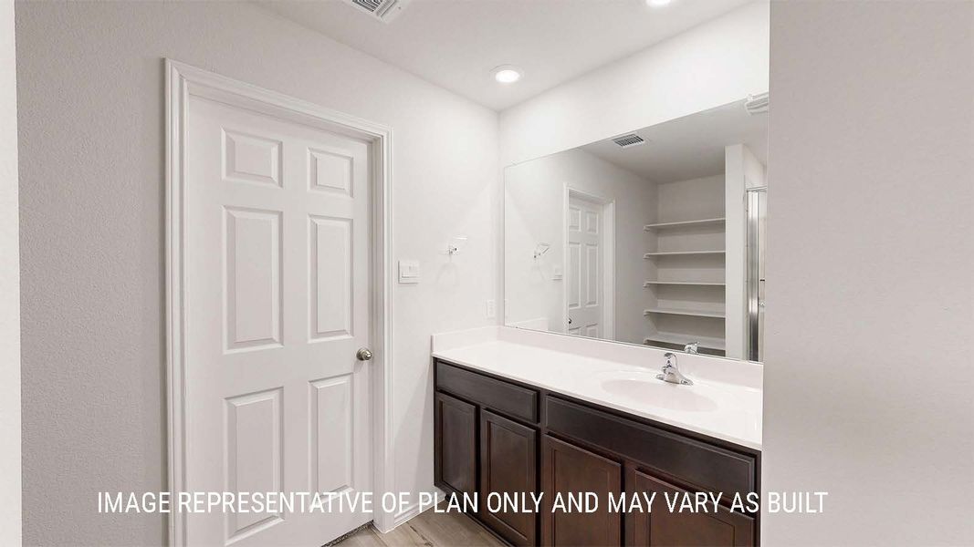 Image 38 of a home in Pecan Creek.