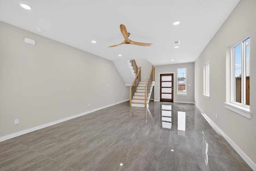 Spacious, unfurnished interior of a new home in , Irving (Image 17).