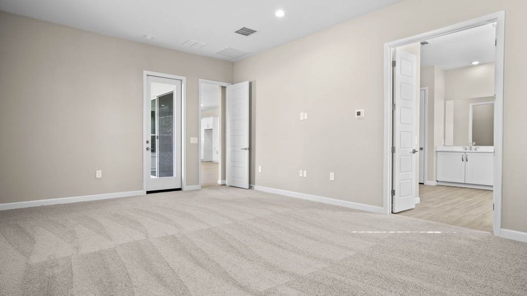 Spacious, unfurnished interior of a new home in Zanjero Pass, Waddell (Image 40).