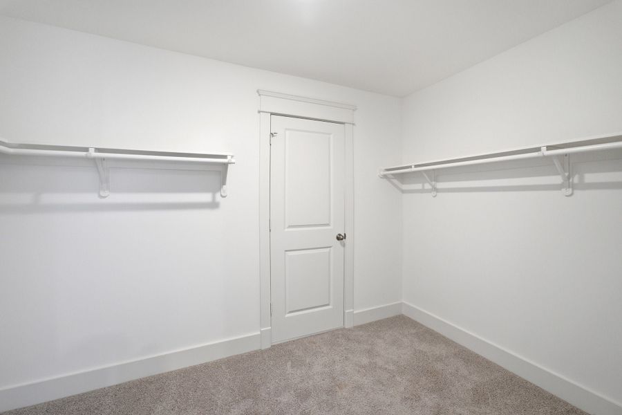 Spacious, unfurnished interior of a new home in Aden Woods, Fairview (Image 64).