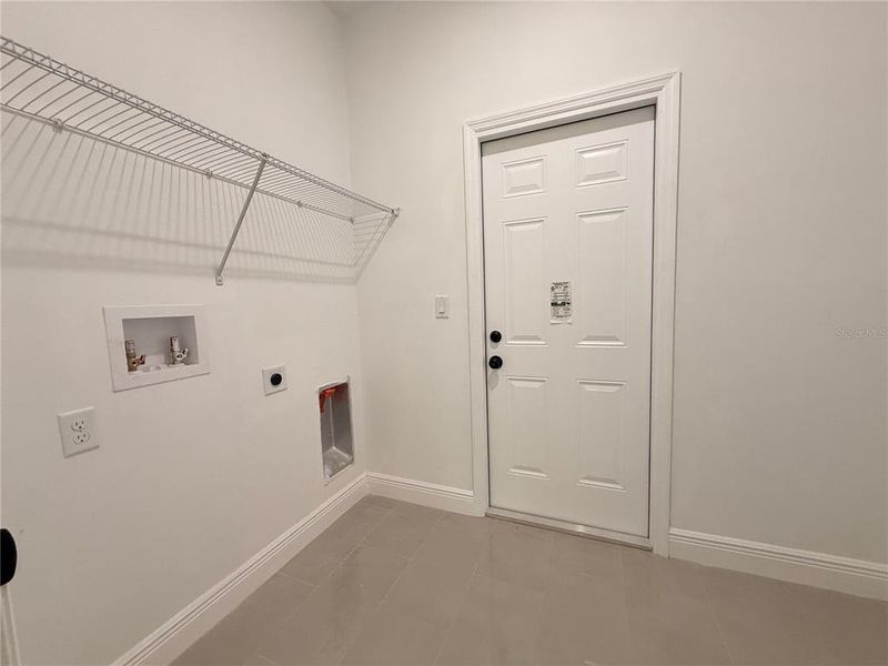 Spacious, unfurnished interior of a new home in , Palm Bay (Image 24). Spacious, unfurnished interior of a new home in , Palm Bay (Image 24).