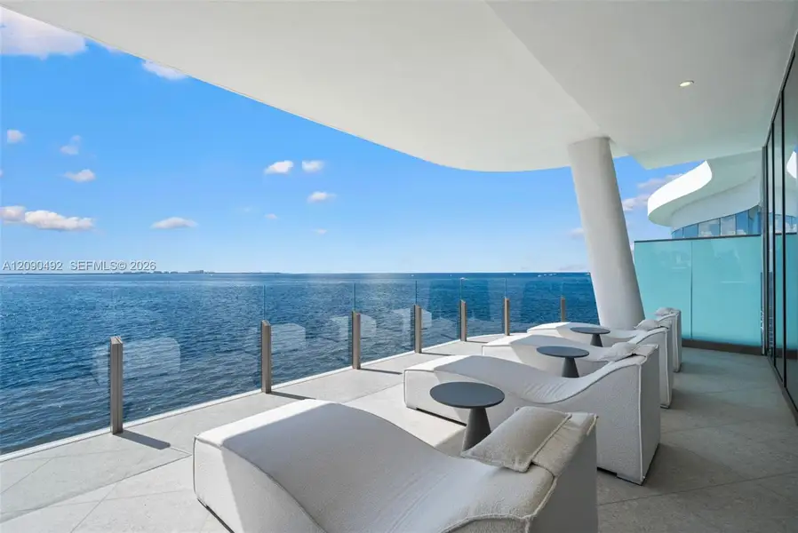 Condo located in Miami, FL showcasing its design and architecture (Image 1). Condo located in Miami, FL showcasing its design and architecture (Image 1).