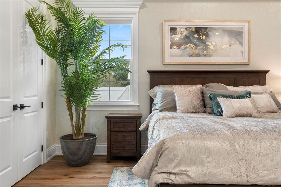 Furnished interior view inside a new home in , Safety Harbor (Image 63). Furnished interior view inside a new home in , Safety Harbor (Image 63).