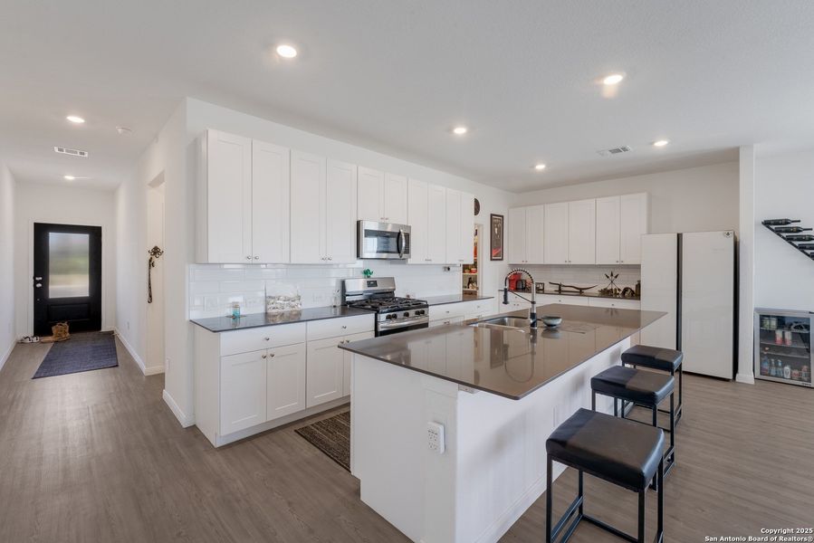 Furnished interior view inside a new home in Navarro Ranch: Coastline Collection, Seguin (Image 13). Furnished interior view inside a new home in Navarro Ranch: Coastline Collection, Seguin (Image 13).