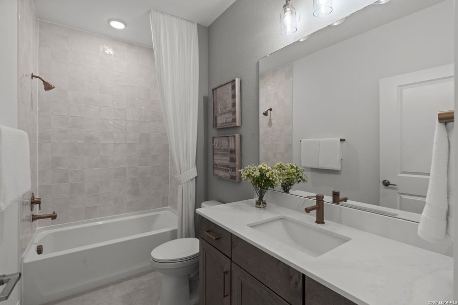 Furnished interior view inside a new home in Del Webb New Braunfels at Veramendi, New Braunfels (Image 3).