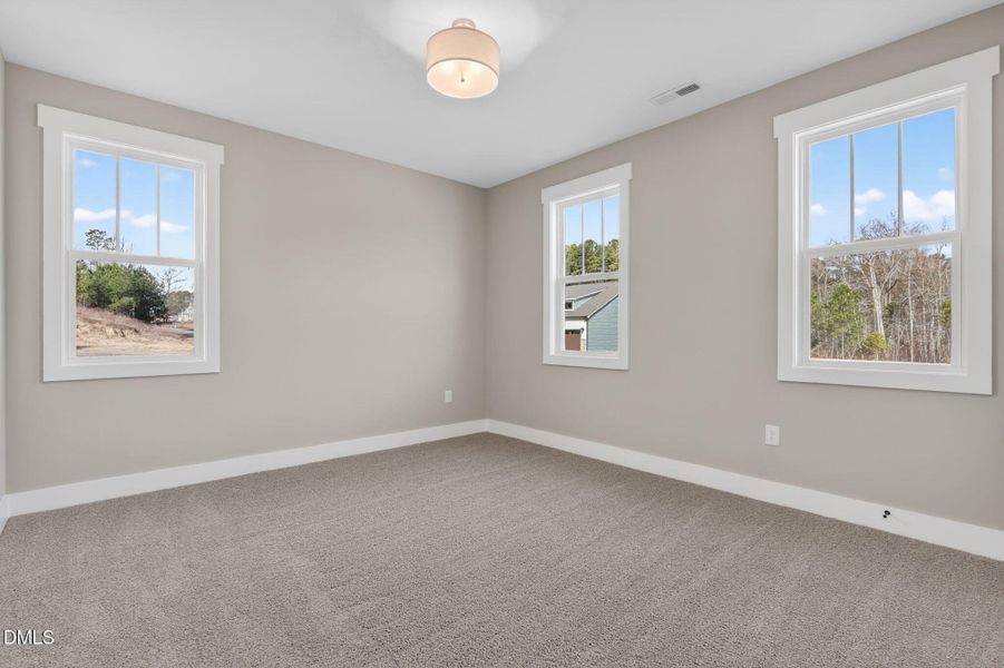 12-web-or-mls-484-hillard-ln-annice-broa