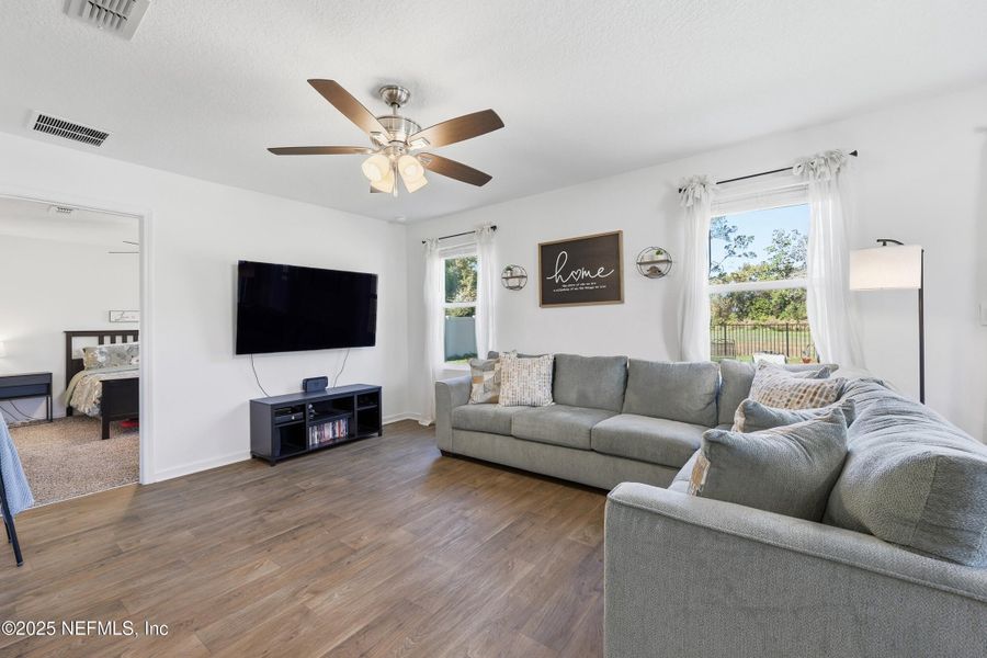 Furnished interior view inside a new home in Willow Springs, Green Cove Springs (Image 13).