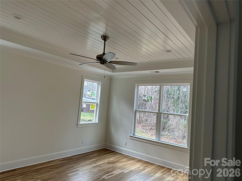 Spacious, unfurnished interior of a new home in , Statesville (Image 6).