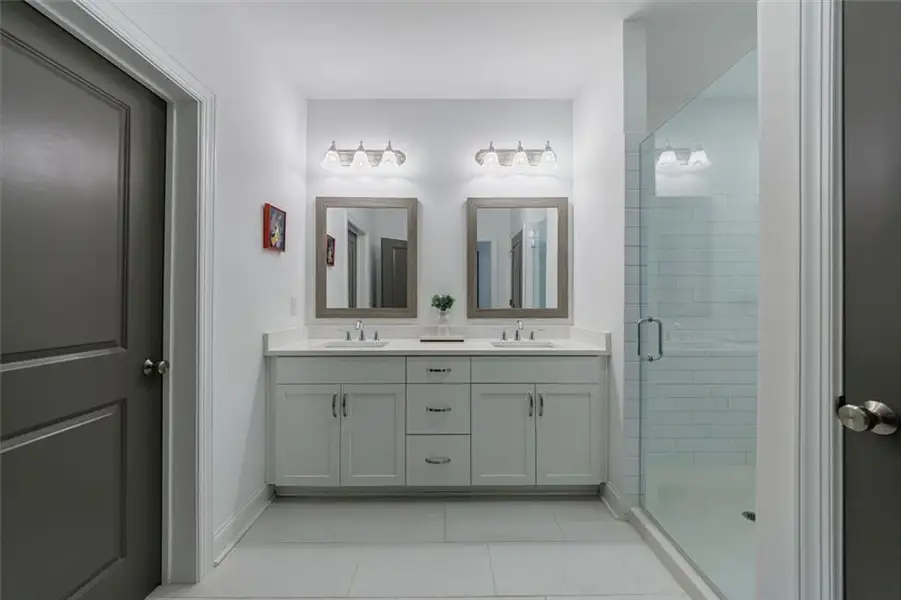 Furnished interior view inside a new home in , Peachtree Corners (Image 17).