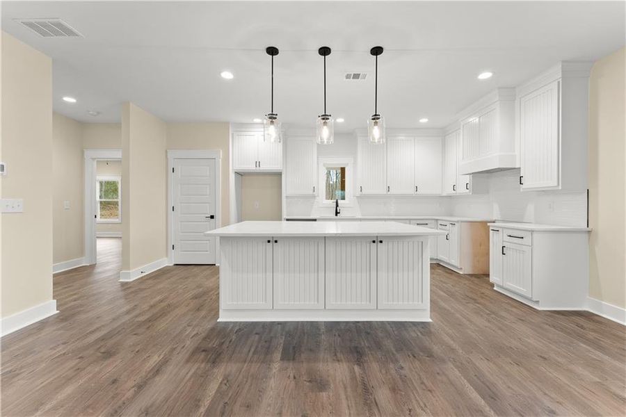 Furnished interior view inside a new home in , Clermont (Image 8). Furnished interior view inside a new home in , Clermont (Image 8).