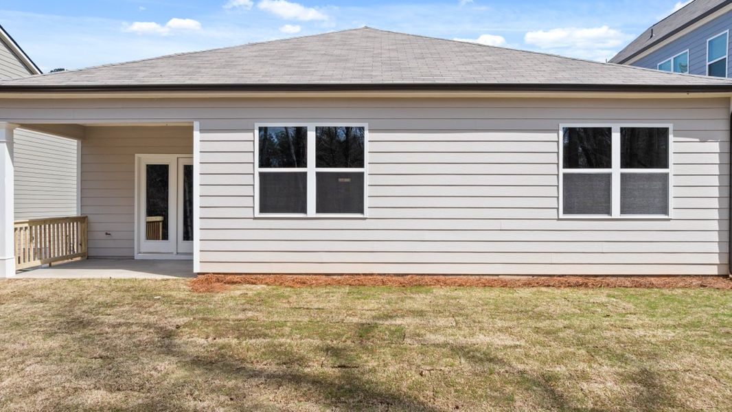 Representative exterior details of a home built from the Cali by D.R. Horton in South Wind, South Fulton (Image 3).