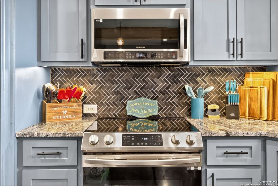 Furnished interior view inside a new home in , Bandera (Image 17). Furnished interior view inside a new home in , Bandera (Image 17).