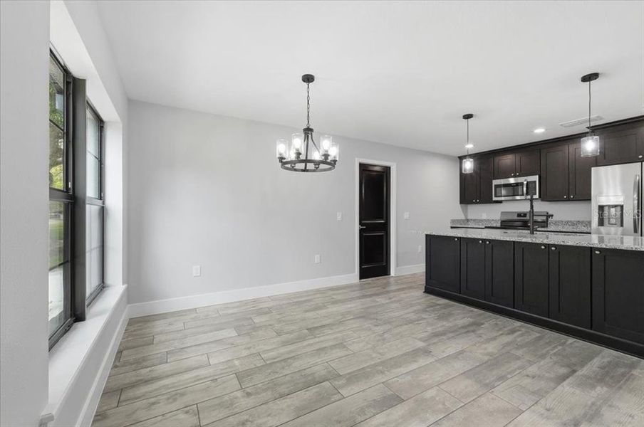 Furnished interior view inside a new home in , Auburndale (Image 6).