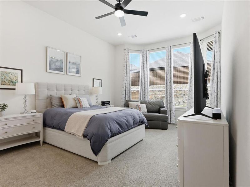Furnished interior view inside a new home in Thompson Farms, Van Alstyne (Image 17).