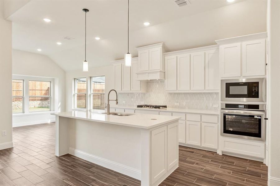 Furnished interior view inside a new home in Hunters Ridge, Crowley (Image 7).