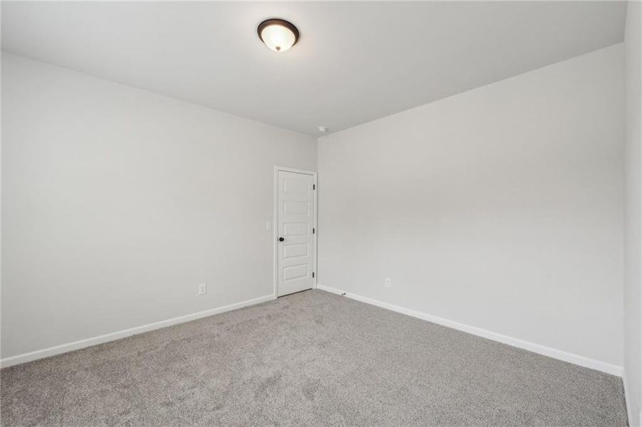 Spacious, unfurnished interior of a new home in Fowler Farms, Auburn (Image 64).