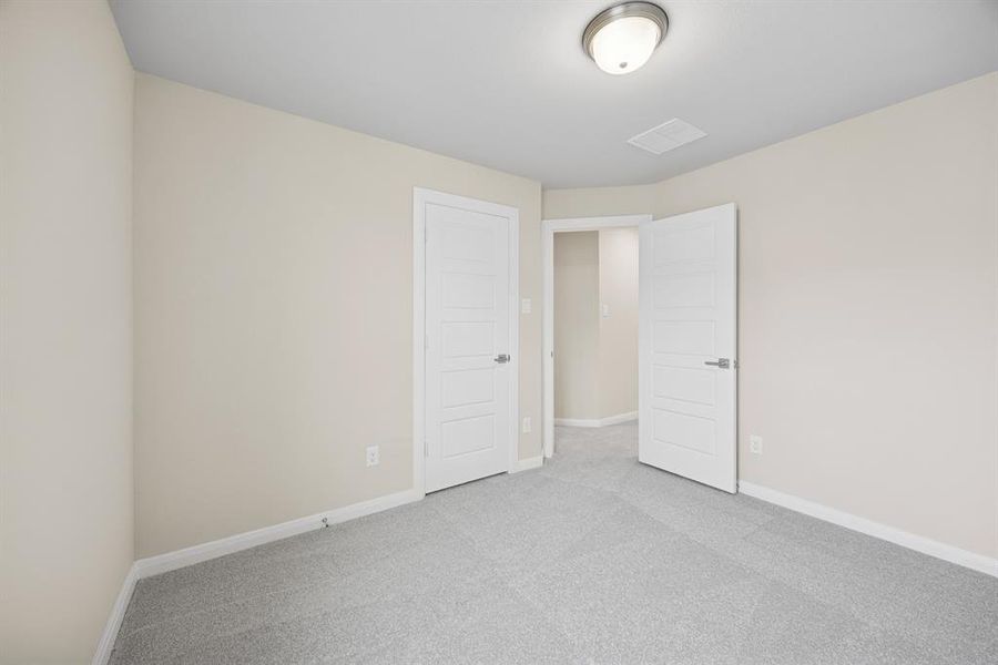 Spacious, unfurnished interior of a new home in Painted Tree Woodland West – Cottages, McKinney (Image 23).