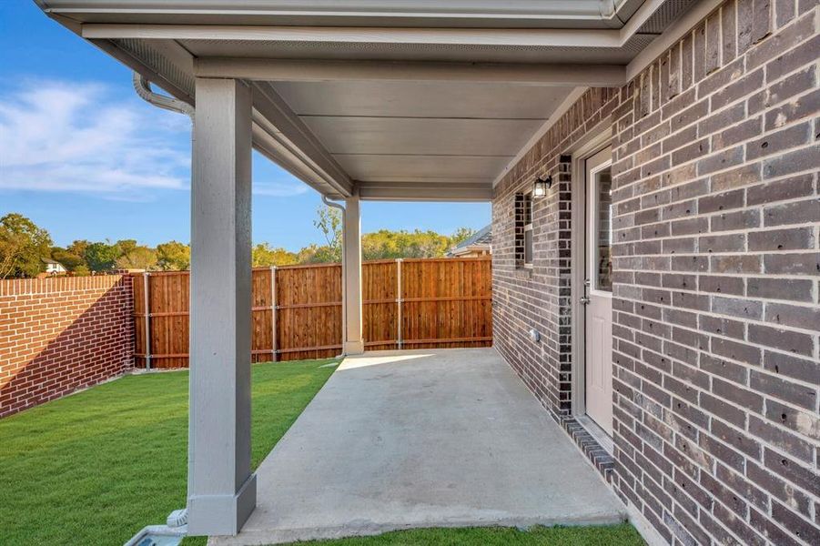 Exterior details and patio area of a home in ValleyBrooke, Mesquite (Image 22). Exterior details and patio area of a home in ValleyBrooke, Mesquite (Image 22).