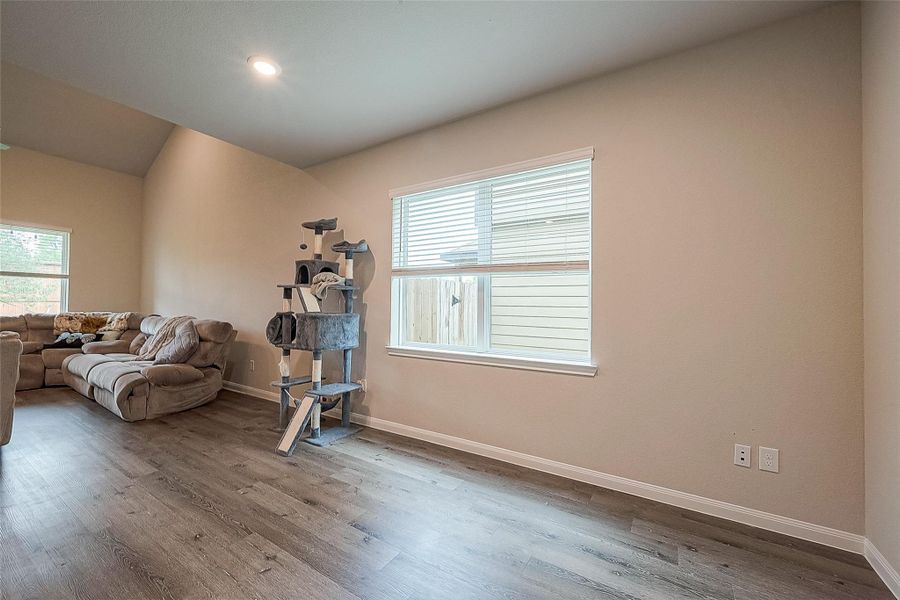 Furnished interior view inside a new home in Cliffstone Hills, Conroe (Image 12). Furnished interior view inside a new home in Cliffstone Hills, Conroe (Image 12).