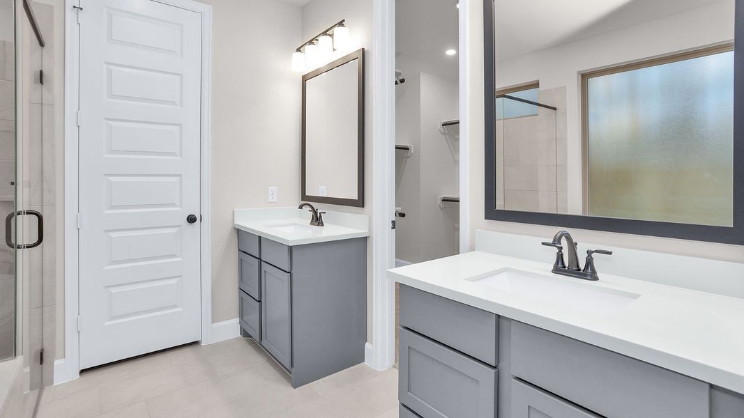 Furnished interior view inside a new home in Grand Central Park, Conroe (Image 5).