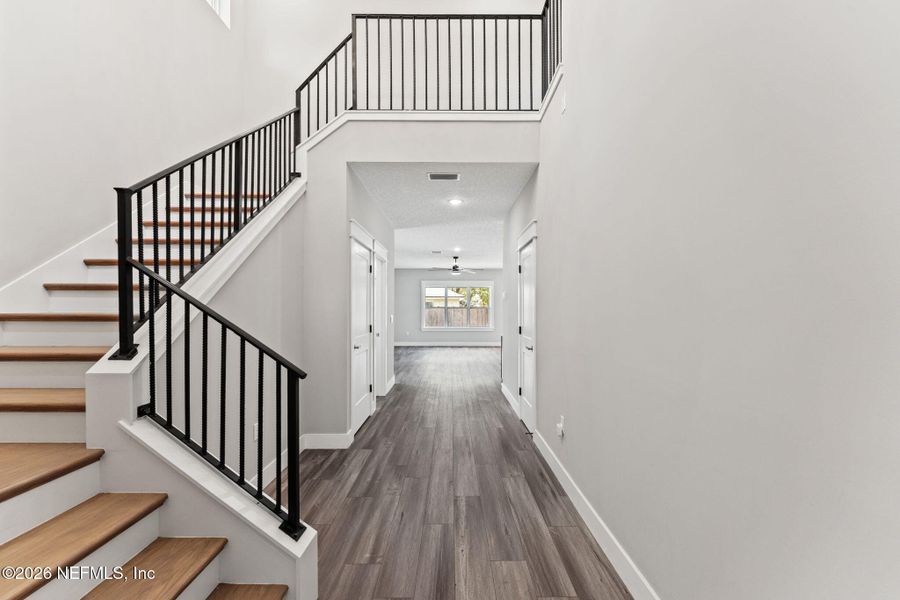 Spacious, unfurnished interior of a new home in , Orange Park (Image 21).