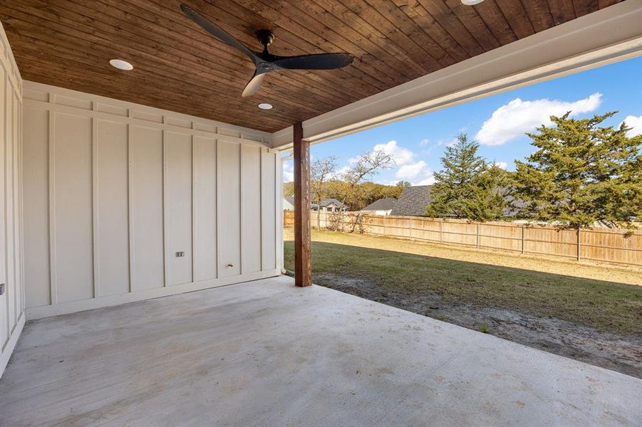 Exterior details and patio area of a home in , Tyler (Image 3).