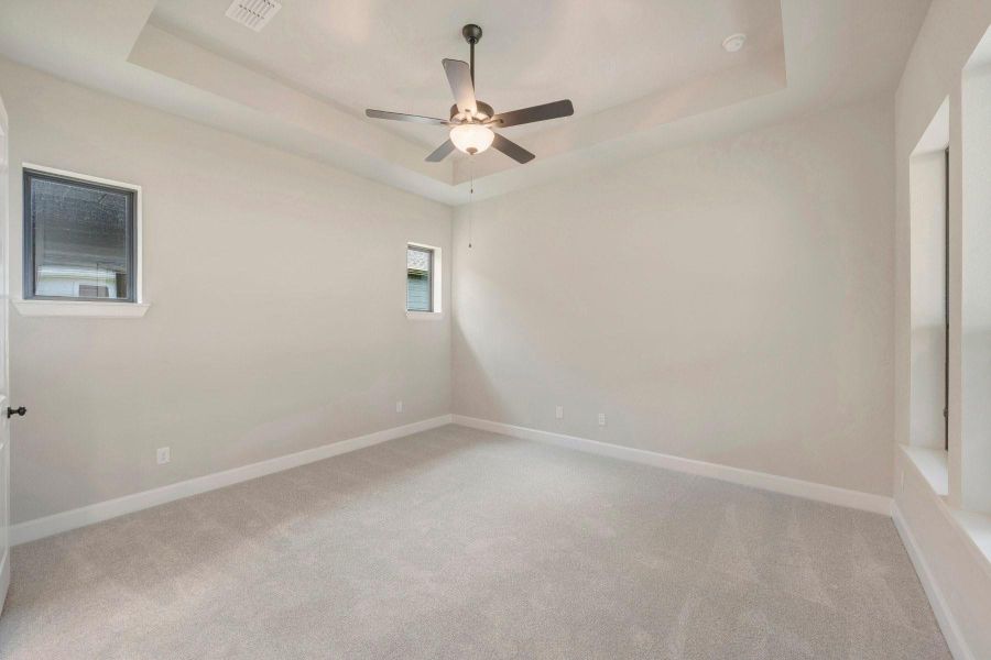 Spacious, unfurnished interior of a new home in Sienna - Landmark Row Collection, Missouri City (Image 27). Spacious, unfurnished interior of a new home in Sienna - Landmark Row Collection, Missouri City (Image 27).