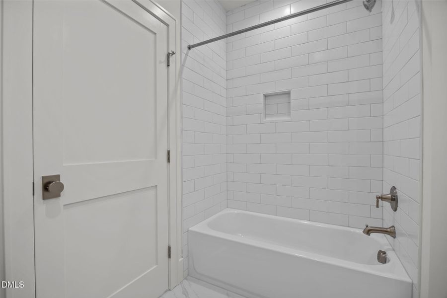 47-web-or-mls-IMG_1845 47-web-or-mls-IMG_1845