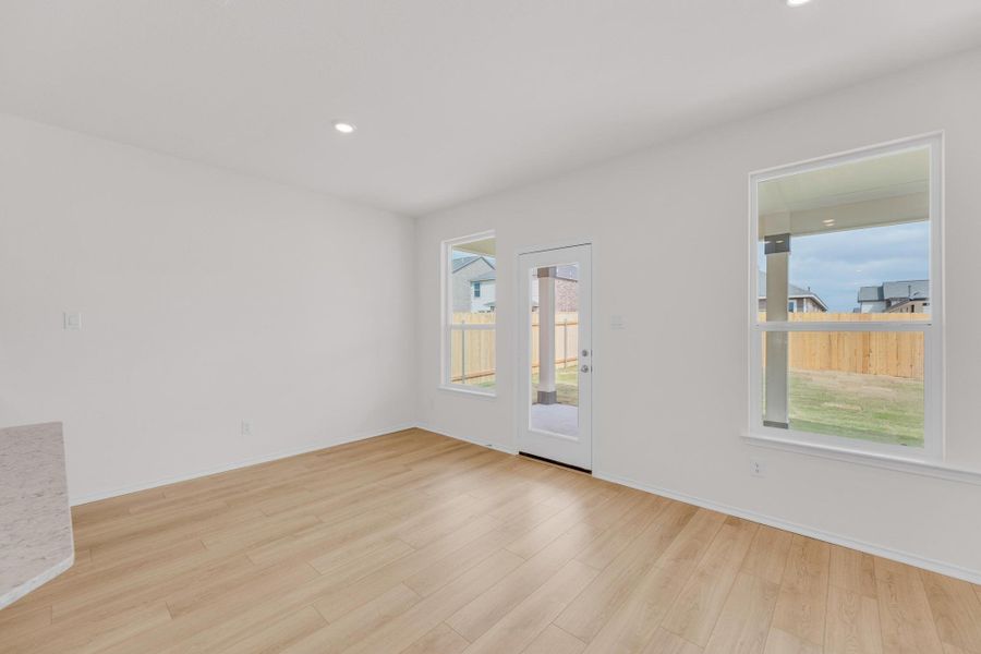 Spacious, unfurnished interior of a new home in Salerno - Classic Collection, Round Rock (Image 19).