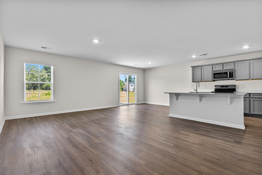 Representative unfurnished interior of a home built from the Birch A by McGuinn Homes in Reserves at Mill Creek, Columbia (Image 21).