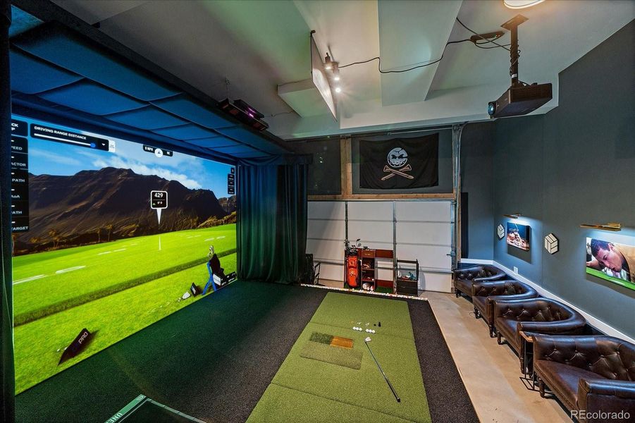 Garage Golf Simulator