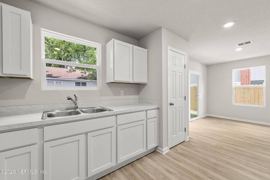 Furnished interior view inside a new home in , Jacksonville (Image 7).