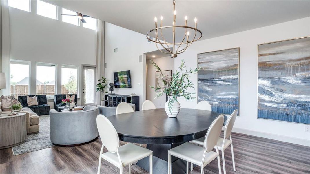 Our Sinclaire plan offers a spacious dining area that works for any occasion!