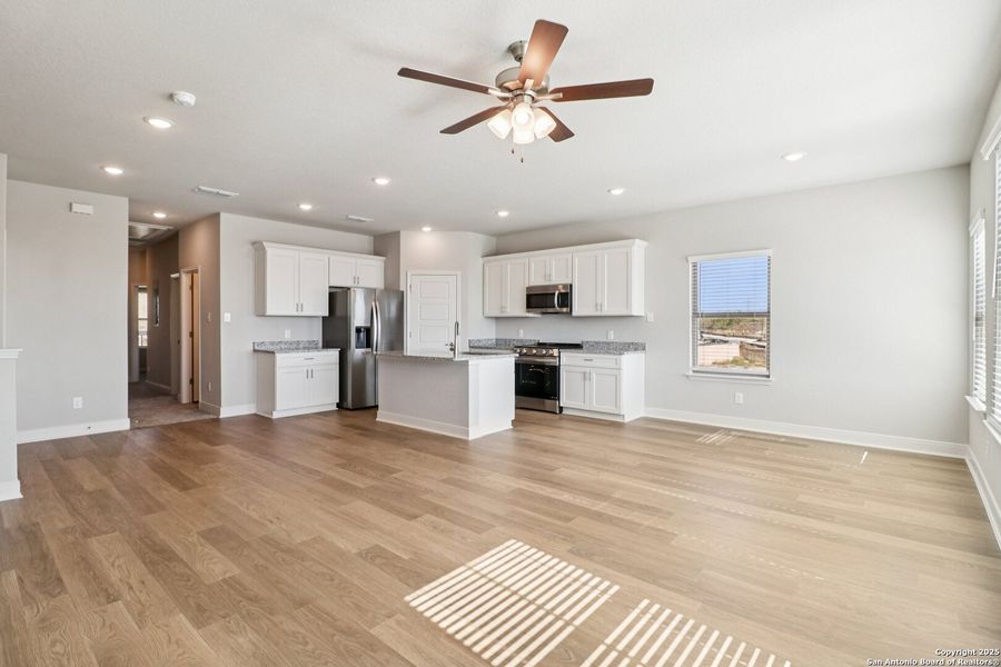 Spacious, unfurnished interior of a new home in Magnolia Village, San Antonio (Image 35). Spacious, unfurnished interior of a new home in Magnolia Village, San Antonio (Image 35).